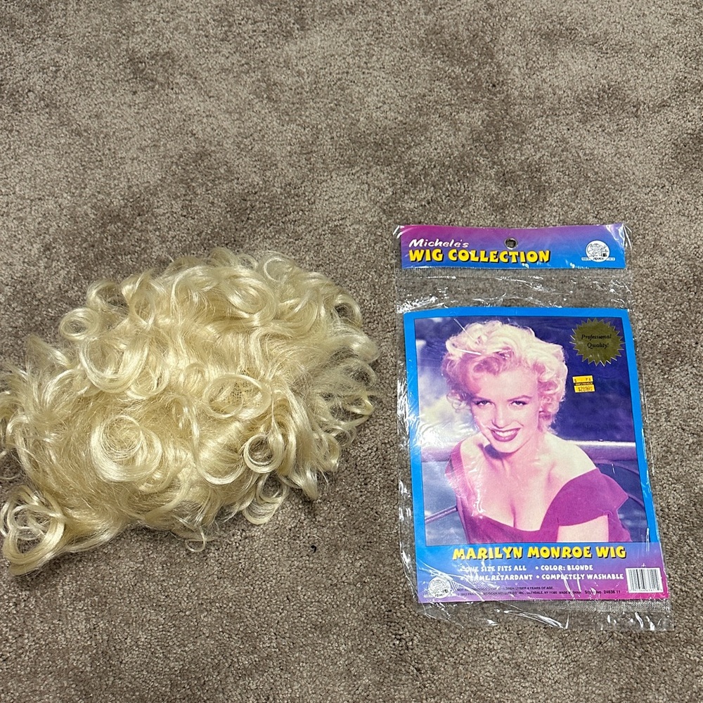 Marilyn Monroe Blonde Wig